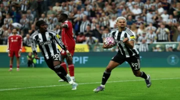 مانشستر يونايتد يبدأ مفاوضات رسمية مع وكلاء اللاعب البرازيلي برونو جيمارايش لضمه